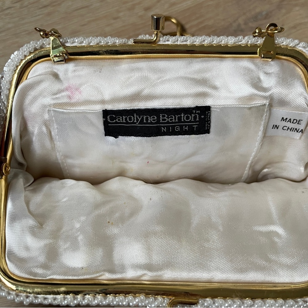 Carolyne Barton Night White Beaded Evening Purse *A11 - Picture 3 of 4